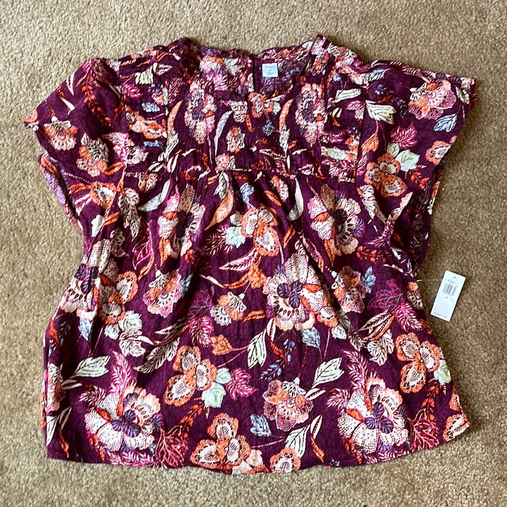 Old Navy floral blouse